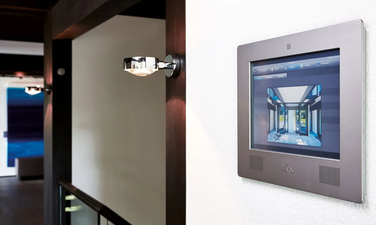 Qualität - Türsprechstation mit Smart-Home Panel &middot; Elektro Wördehoff GmbH